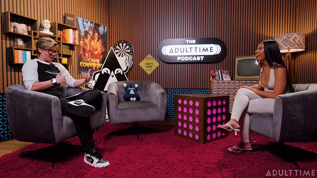 Amina Green – Stripper Origins, Farting Videos and Anime Fans – The Adult Time Podcast